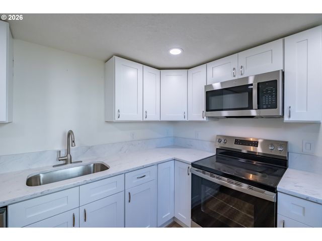 4641 Sw COAST Ave, Lincoln City, OR 97367
