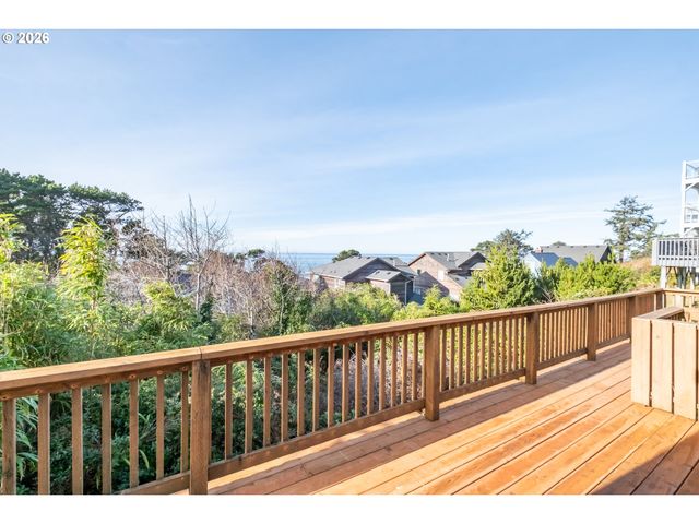 4641 Sw COAST Ave, Lincoln City, OR 97367