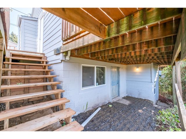 4641 Sw COAST Ave, Lincoln City, OR 97367