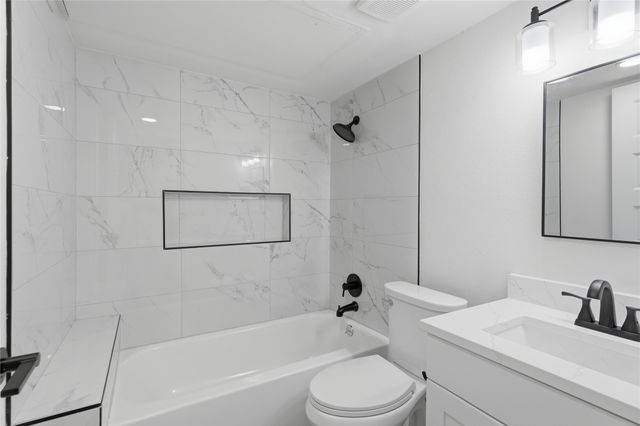 2607 Brandon Street, Dallas, TX 75211