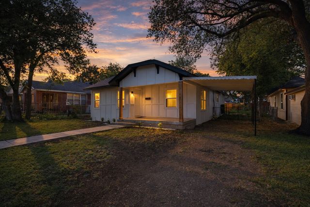 2607 Brandon Street, Dallas, TX 75211