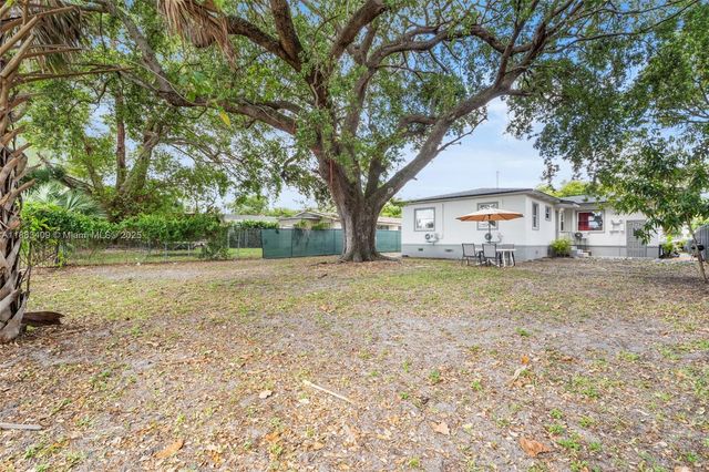 4851 NW 15th Ave, Miami, FL 33142