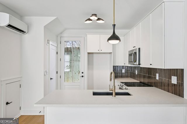 1160 Boulevard SE 11, Atlanta, GA 30312