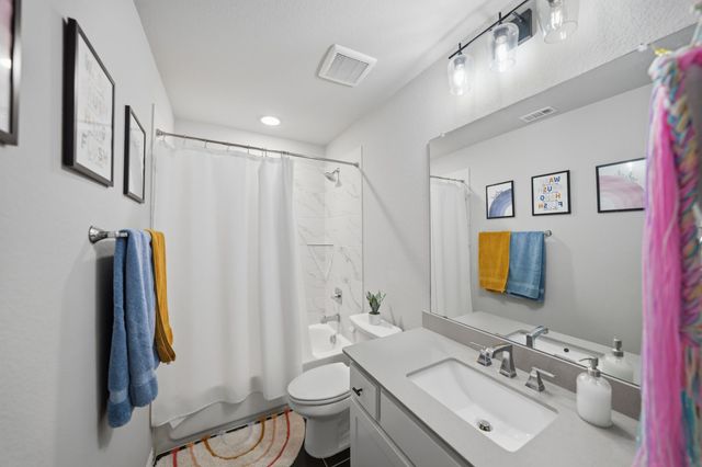 9801 Wexley Way, Fort Worth, TX 76131