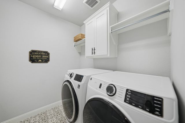 9801 Wexley Way, Fort Worth, TX 76131