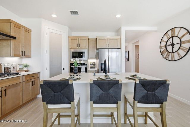 135 Pinos Altos Trail, Sunland Park, NM 88008