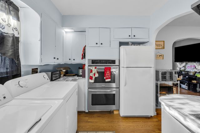 40 Leaf Avenue, Waterbury, CT 06705