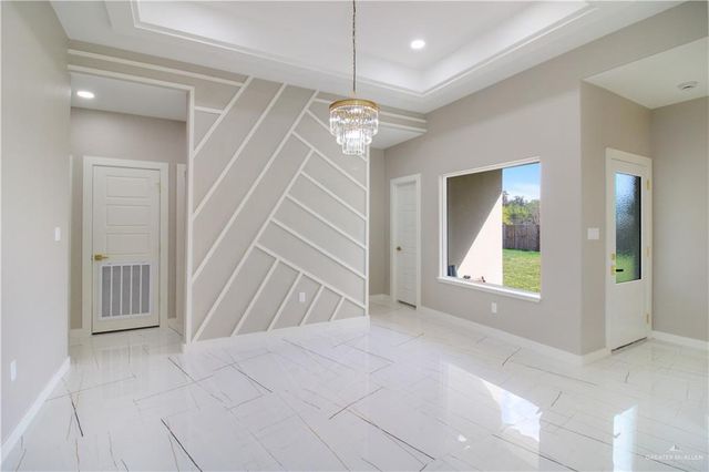 909 Azalea Street, Mission, TX 78573