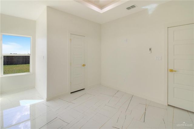 909 Azalea Street, Mission, TX 78573