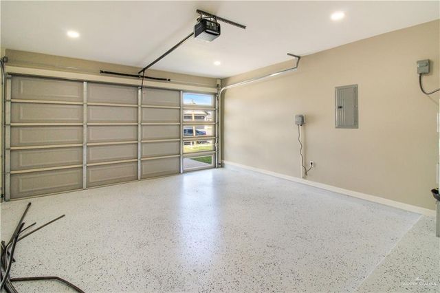 909 Azalea Street, Mission, TX 78573