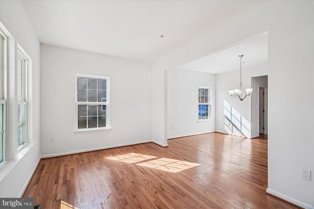 5012 SAINT GEORGES CHAPEL LN, Bowie, MD 20720