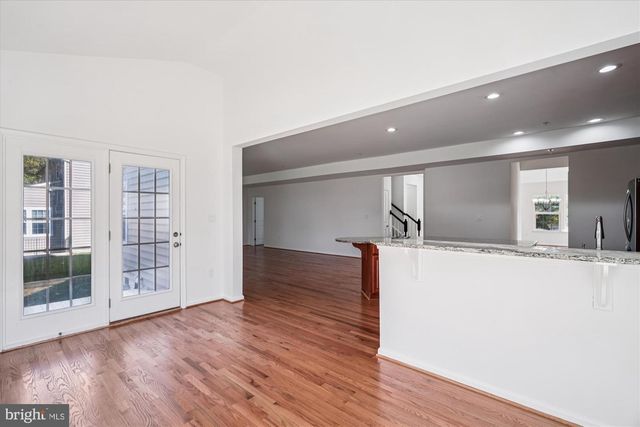 5012 SAINT GEORGES CHAPEL LN, Bowie, MD 20720