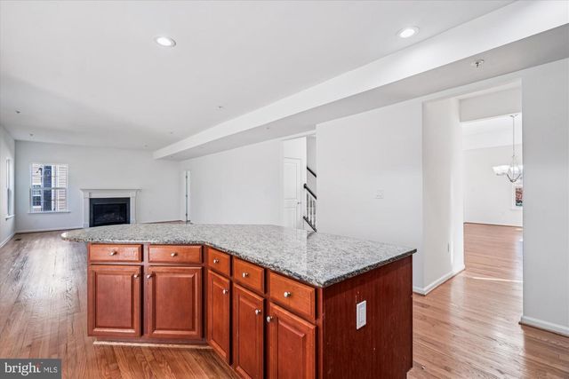 5012 SAINT GEORGES CHAPEL LN, Bowie, MD 20720