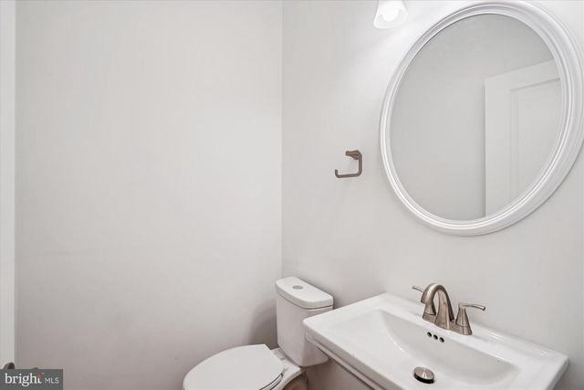 5012 SAINT GEORGES CHAPEL LN, Bowie, MD 20720