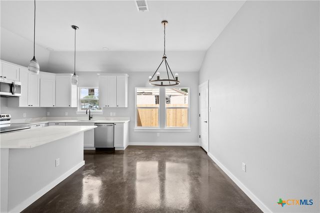 217 Spindletop Street, Gatesville, TX 76528