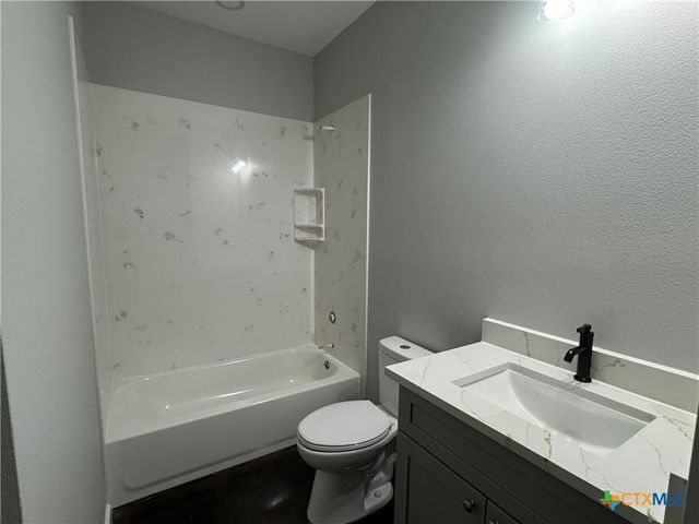 217 Spindletop Street, Gatesville, TX 76528