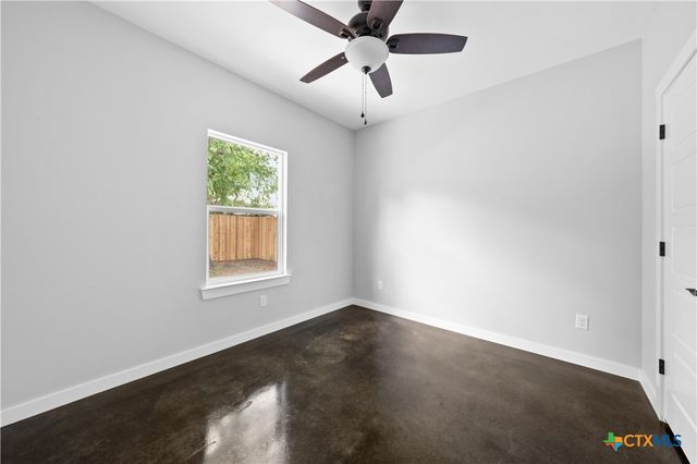 217 Spindletop Street, Gatesville, TX 76528