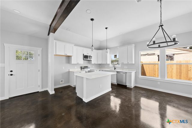 217 Spindletop Street, Gatesville, TX 76528