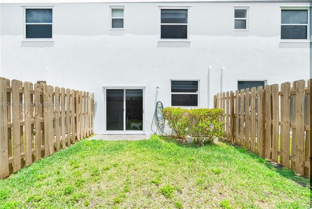 16274 SW 291st St 0, Homestead, FL 33033