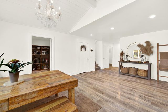 1552 American River Trl, Cool, CA 95614