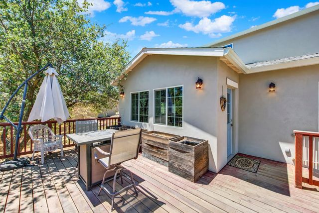 1552 American River Trl, Cool, CA 95614