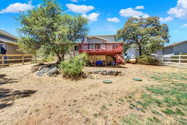 1552 American River Trl, Cool, CA 95614