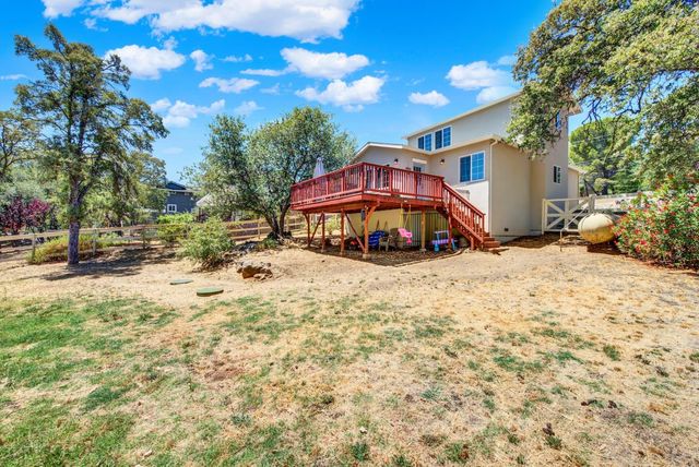 1552 American River Trl, Cool, CA 95614