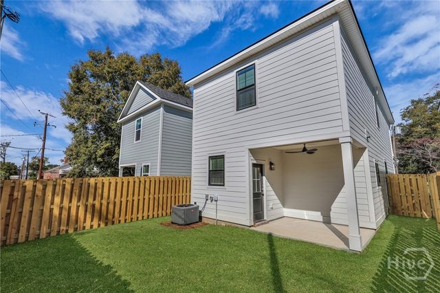 1201 E E 34th Street, Savannah, GA 31404