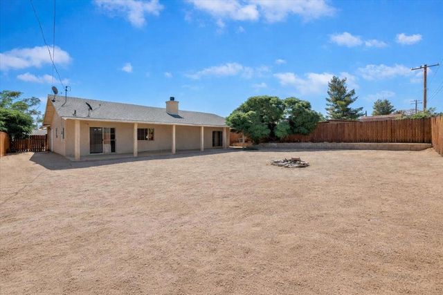 7562 Inca Trail, Yucca Valley, CA 92284