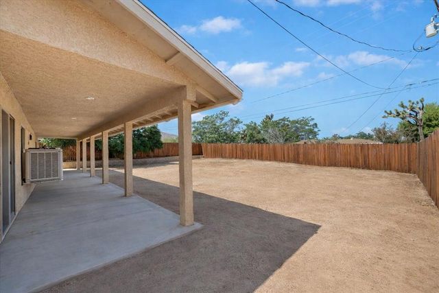 7562 Inca Trail, Yucca Valley, CA 92284