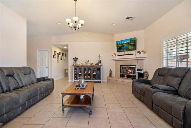 7562 Inca Trail, Yucca Valley, CA 92284