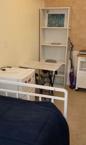 1145 NE 110th Street 1, Miami, FL 33161