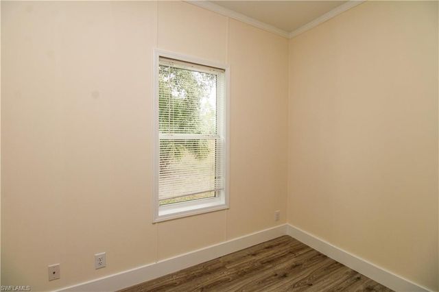 4660 43rd AVE NE, Naples, FL 34120