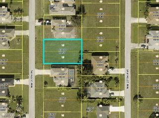 213 NW 27th PL, Cape Coral, FL 33993