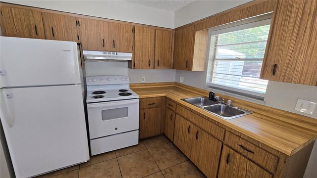 5347 SATSUMA DRIVE, Zephyrhills, FL 33542