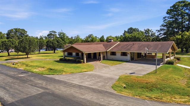 5902 Mccullough Street, Baytown, TX 77521