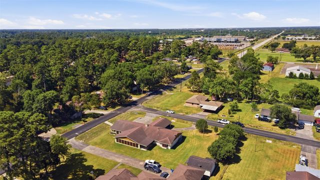 5902 Mccullough Street, Baytown, TX 77521