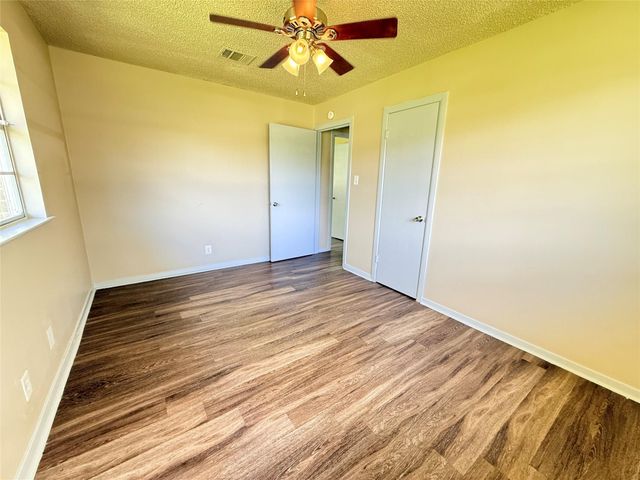 225 Burkett Street, Richwood, TX 77531