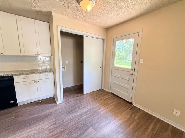 225 Burkett Street, Richwood, TX 77531