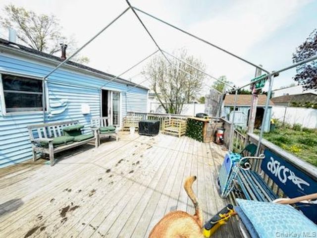 379 W 24th Street, Deer Park, NY 11729