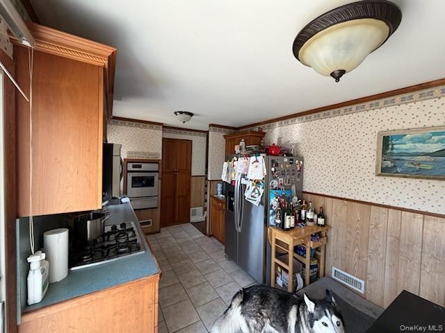 379 W 24th Street, Deer Park, NY 11729