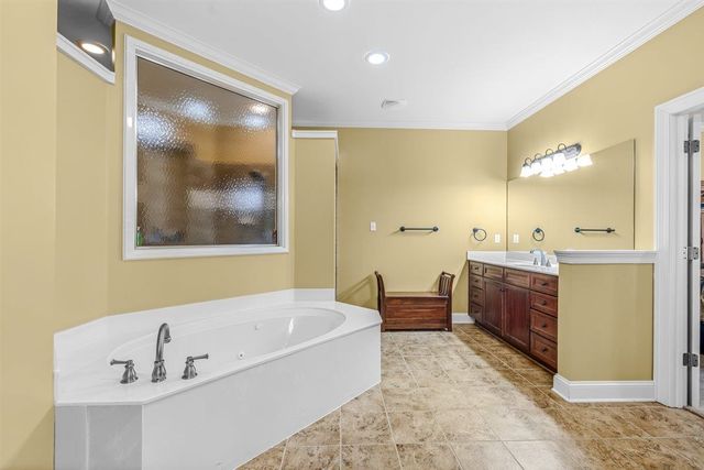 1045 WOODLDAND GLADE CV N, Unincorporated, TN 38018