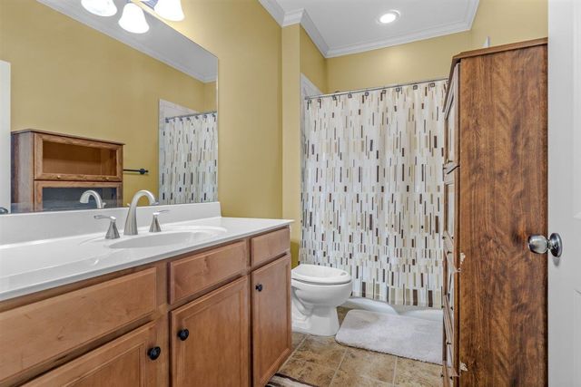 1045 WOODLDAND GLADE CV N, Unincorporated, TN 38018