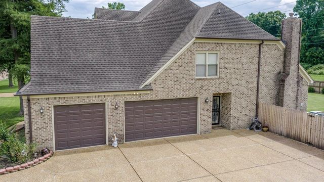 1045 WOODLDAND GLADE CV N, Unincorporated, TN 38018