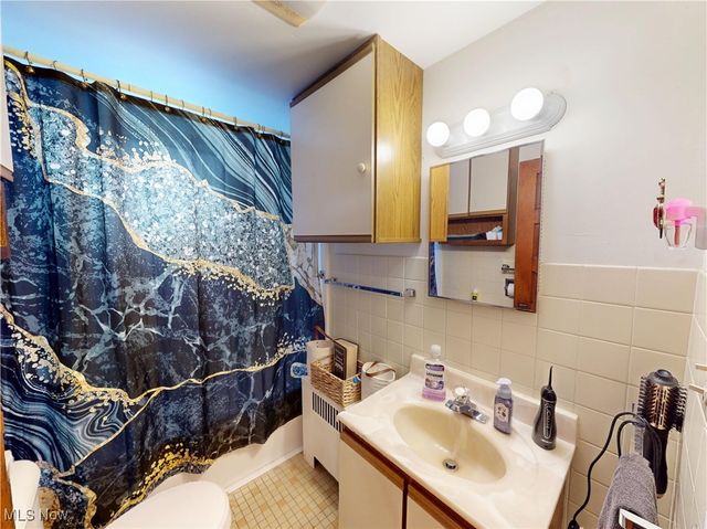 415 Independence Street, Fairport Harbor, OH 44077