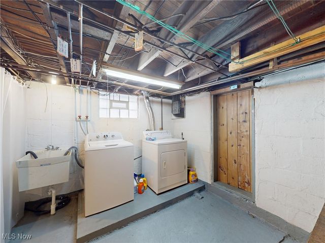 415 Independence Street, Fairport Harbor, OH 44077