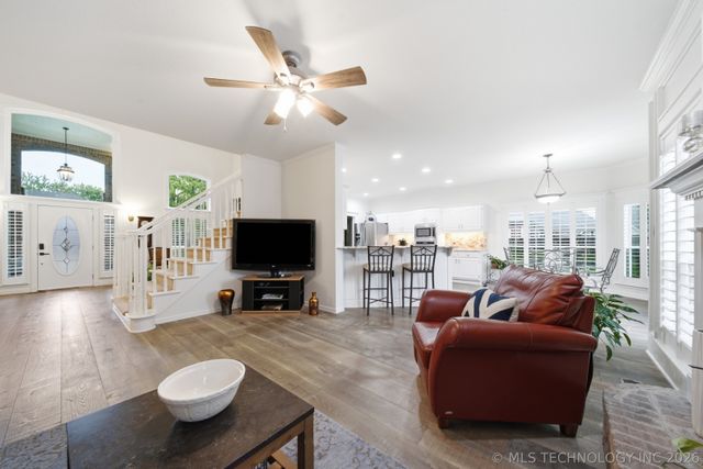 3705 W Urbana Street, Broken Arrow, OK 74012