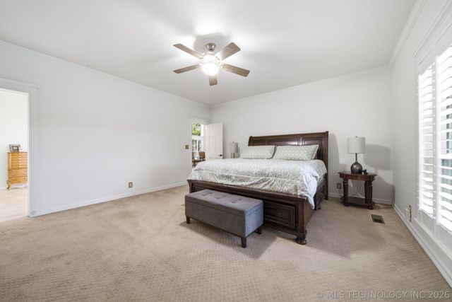 3705 W Urbana Street, Broken Arrow, OK 74012