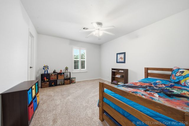 3705 W Urbana Street, Broken Arrow, OK 74012