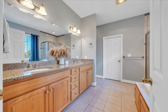 231 Freedom LN, Wirtz, VA 24184